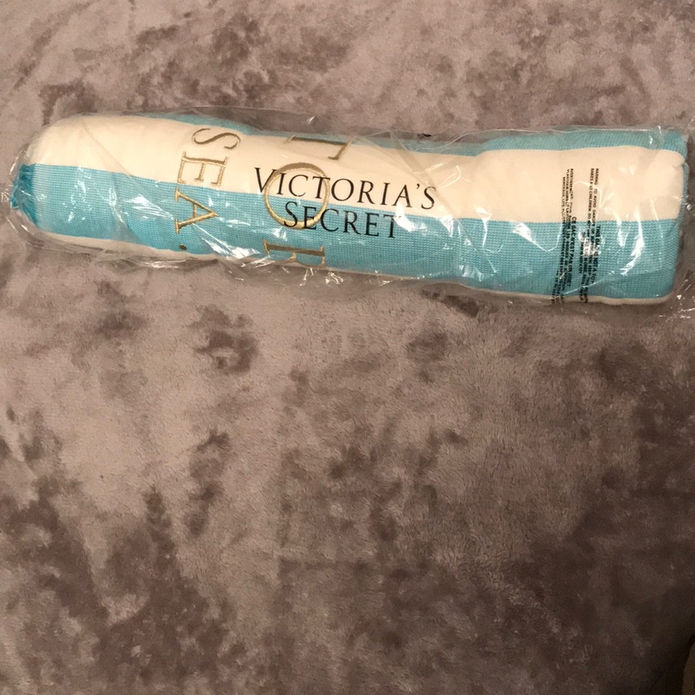 Victoria’s Secret beach towel